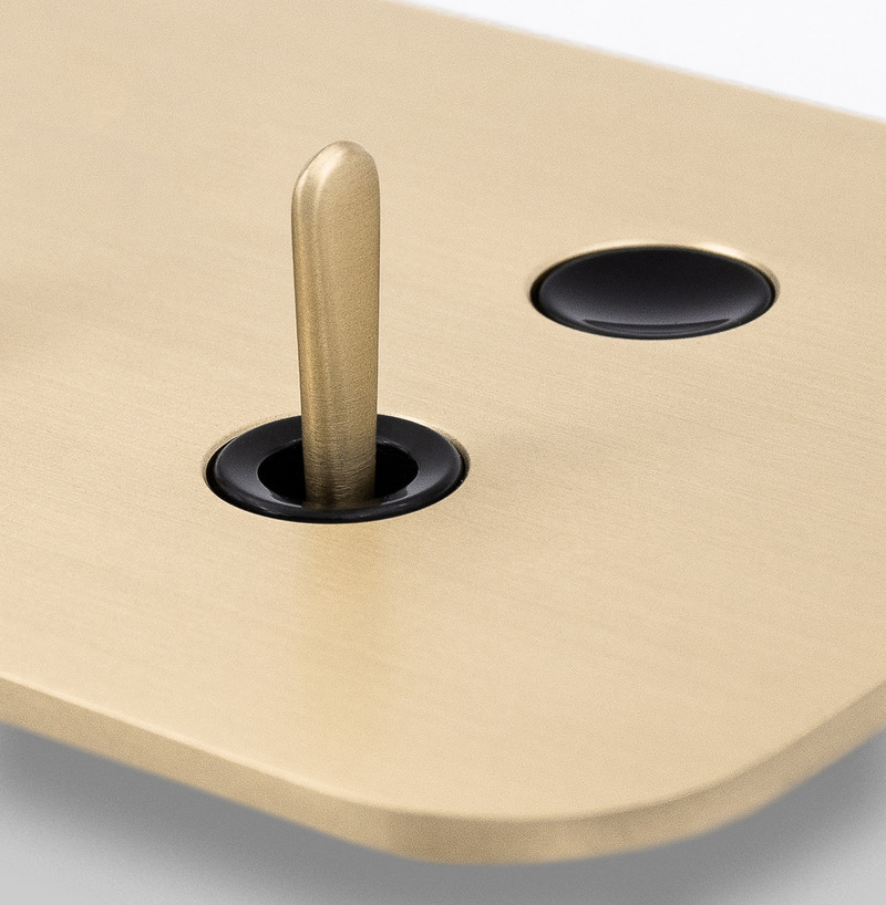 Brass, Champagne finish Photo credit: Meljac