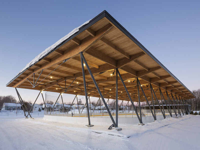 Patinoire du parc des Saphirs

ABCP architecture

Photo credit: Stéphane Groleau