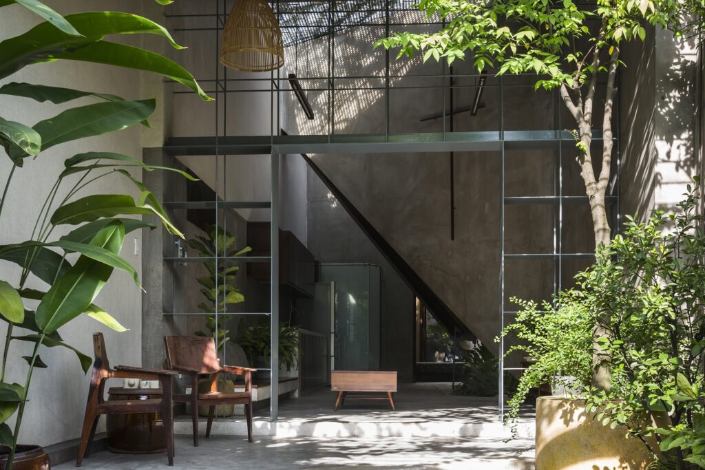 Photo credit: Hiroyuki Oki