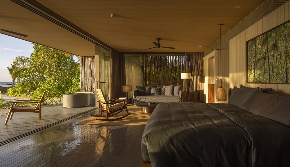 Photo Credit: Fernando Guerra / George Roske / Jonas Poulsen