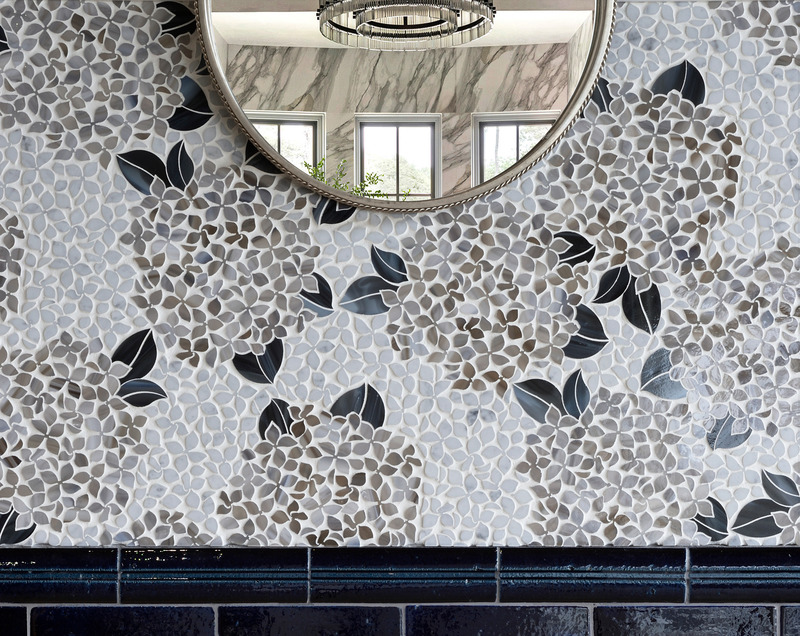 Hydrangea Gem 2, GEM GLASS COLLECTION
Photo credit: Mosaïque Surface