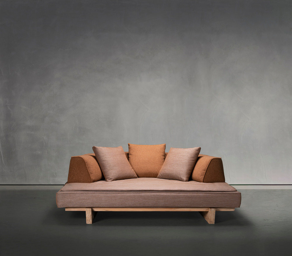 RAF lounge bed Photo credit: Studio Piet Boon