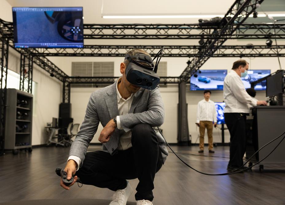 Honda Virtual Reality Design Studio - VR Design Leader Mathieu Geslin

