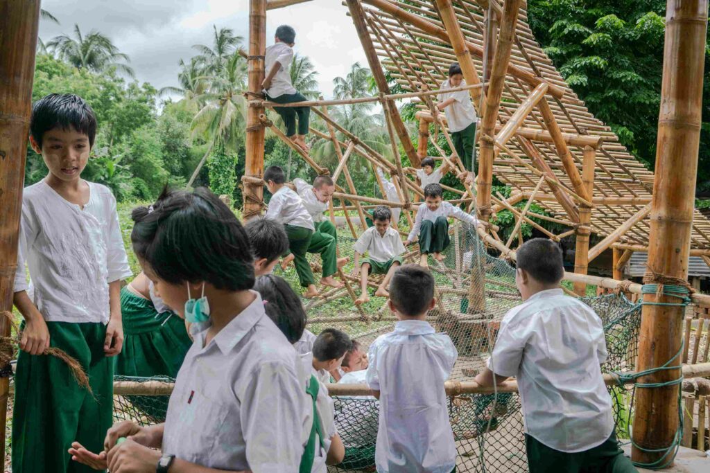 Kids playing
Photo credit: Matias Bercovich