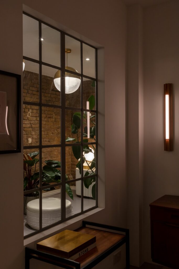 Lee Broom showroom ©Luke Hayes