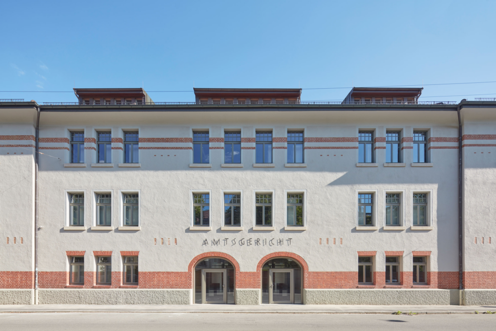 Renovation and reconstruction of the landmark Tuebingen District Court
