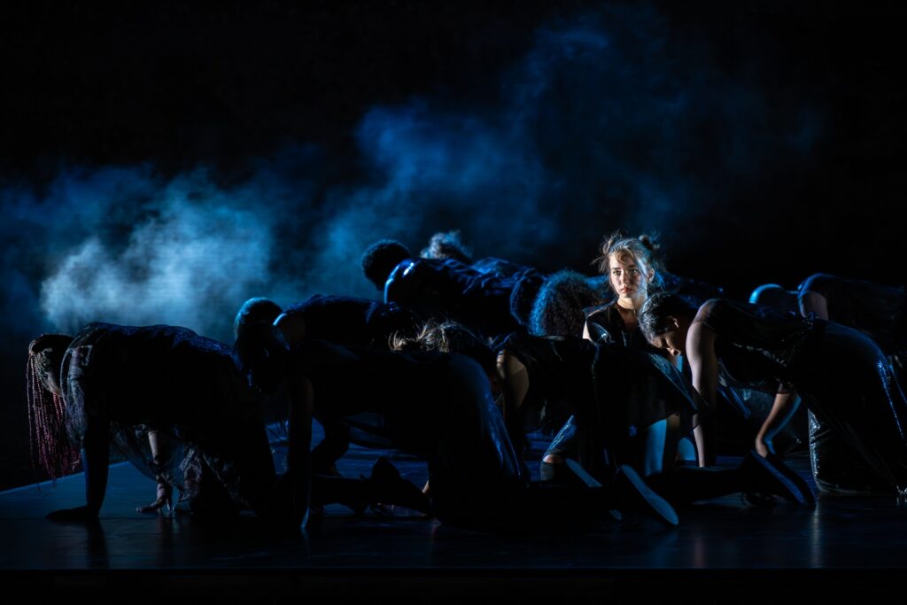 Persephone Reconsiders Her Fate, Eleftheria Deko. Photo Credits: Gavriil Papadiotis / John Stathis.