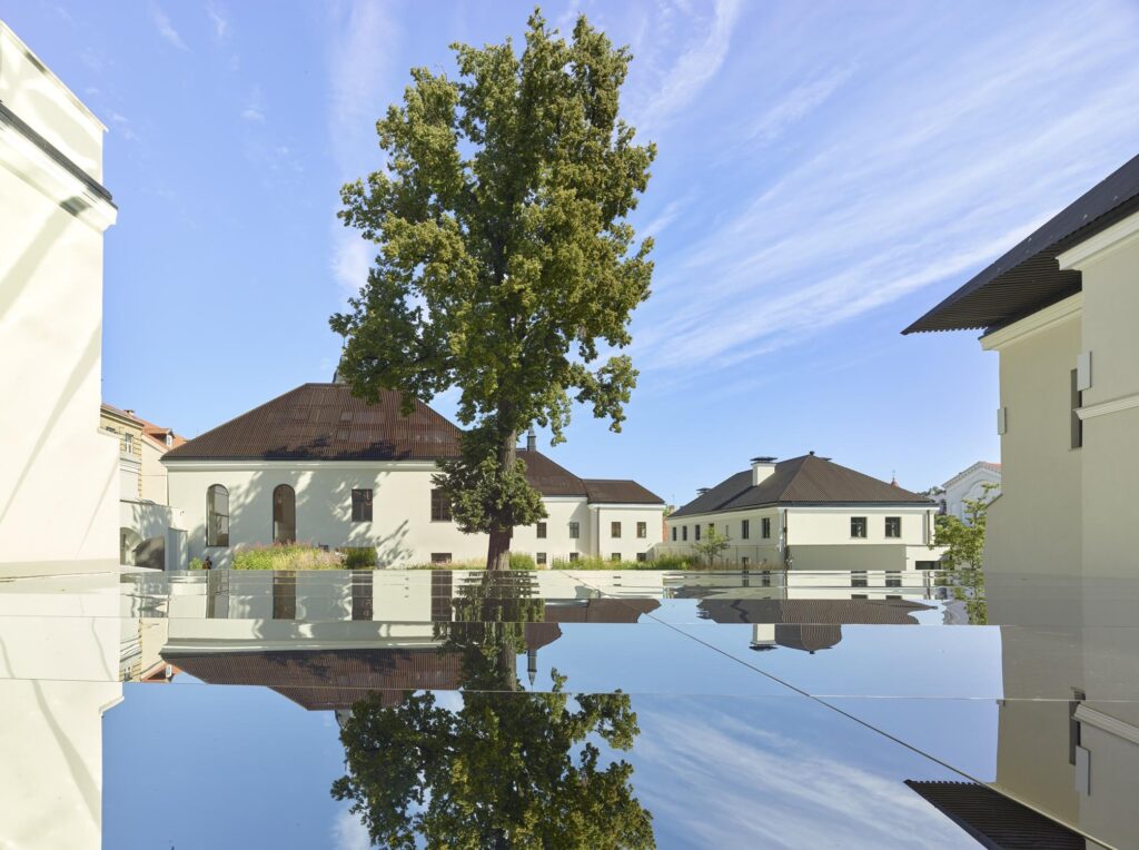 Fusion of Heritage and Modernity by Studio Seilern Architects