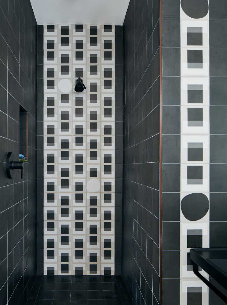 Remarkable Transformation of the Eclectic Upper West Side Apartment