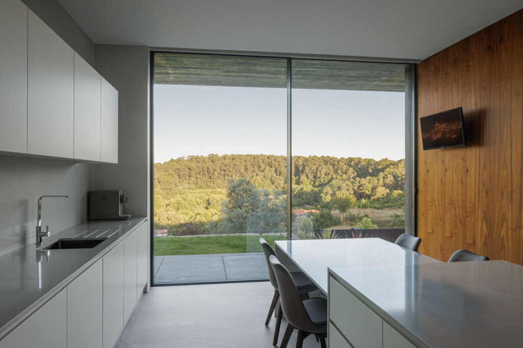 Casa Ponte by Ivo Tavares Studio.