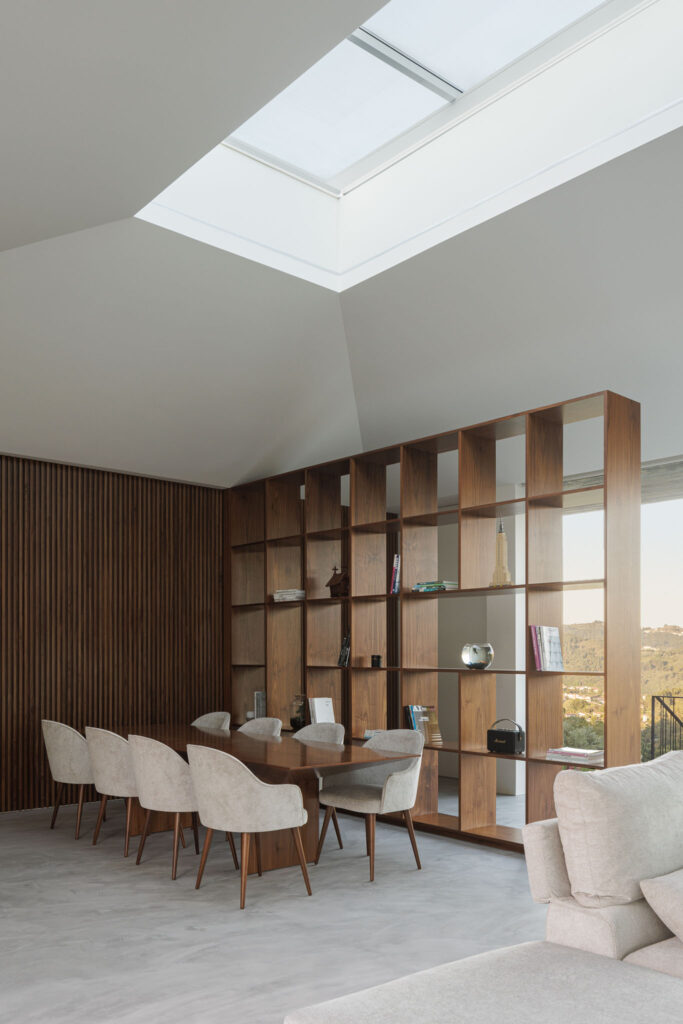 Casa Ponte by Ivo Tavares Studio.