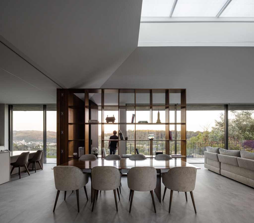 Casa Ponte by Ivo Tavares Studio.