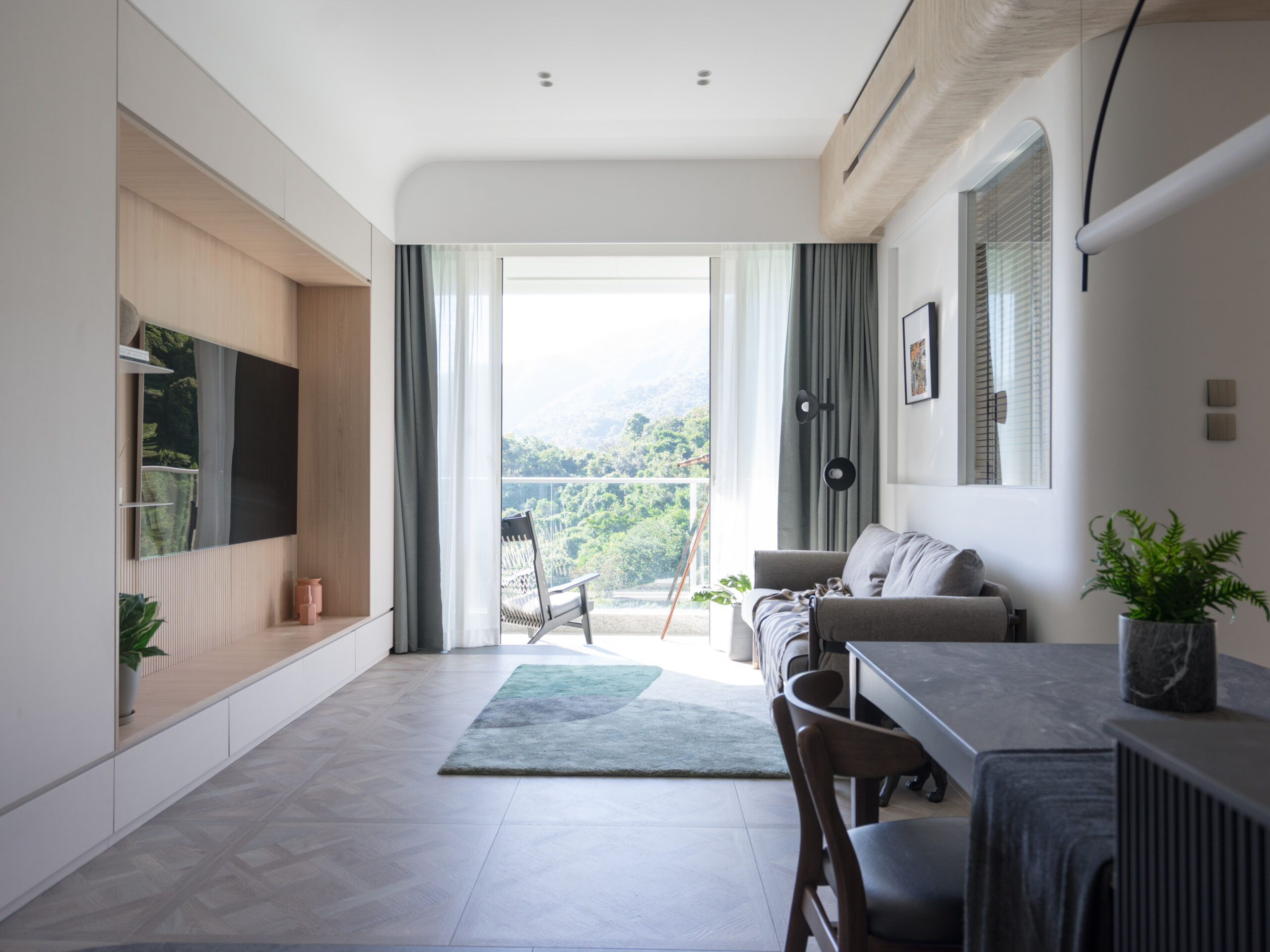 Tam Leo Shares the Behind-the-Scenes Story of His Award-Winning Designs, Unveiling the Intersection of Style and Substance