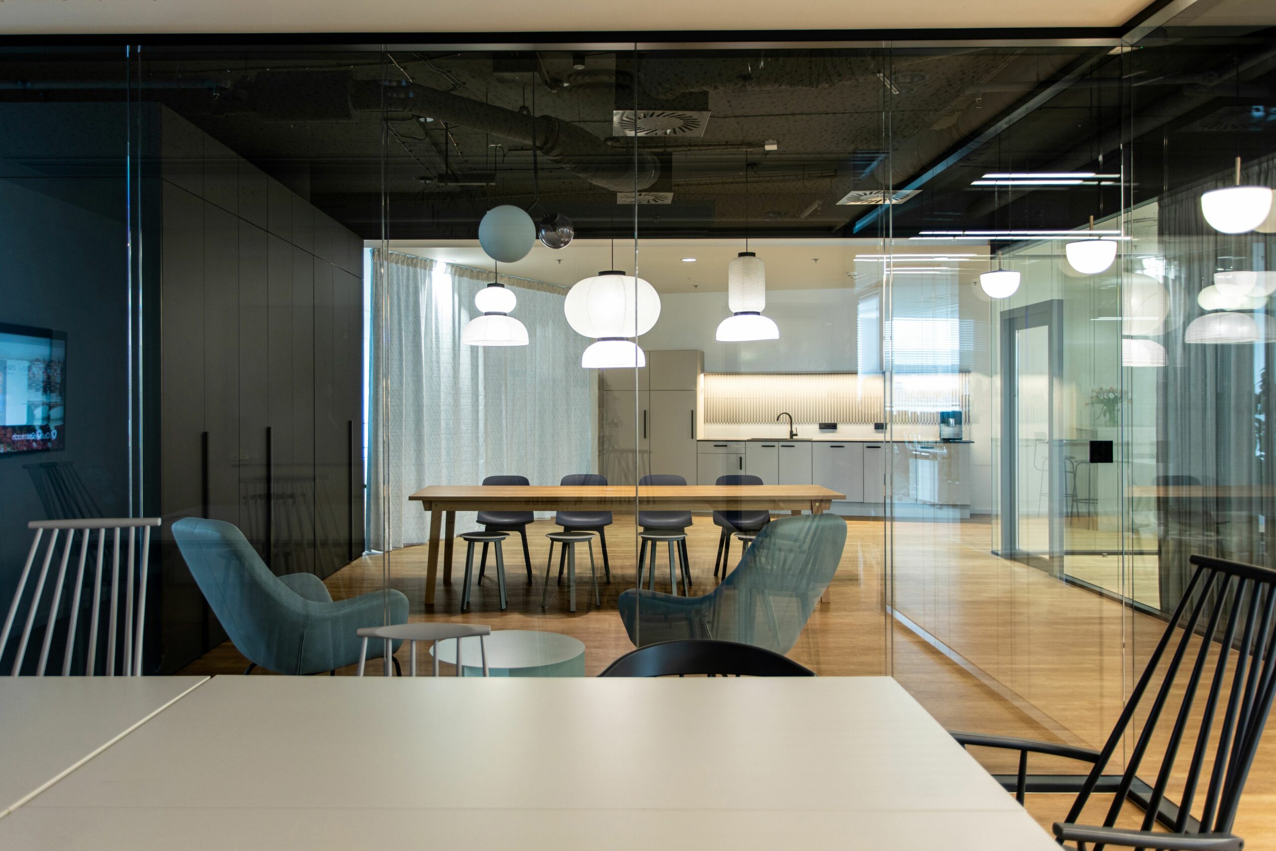In company or privacy. Zuzana Bošková has transformed Outreach Prague offices into a homely and friendly place