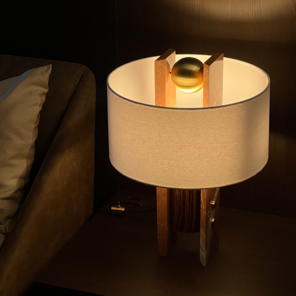 Poente Table Lamp by Mc+ Arquitetos, envisioned by Marcos Duailibe