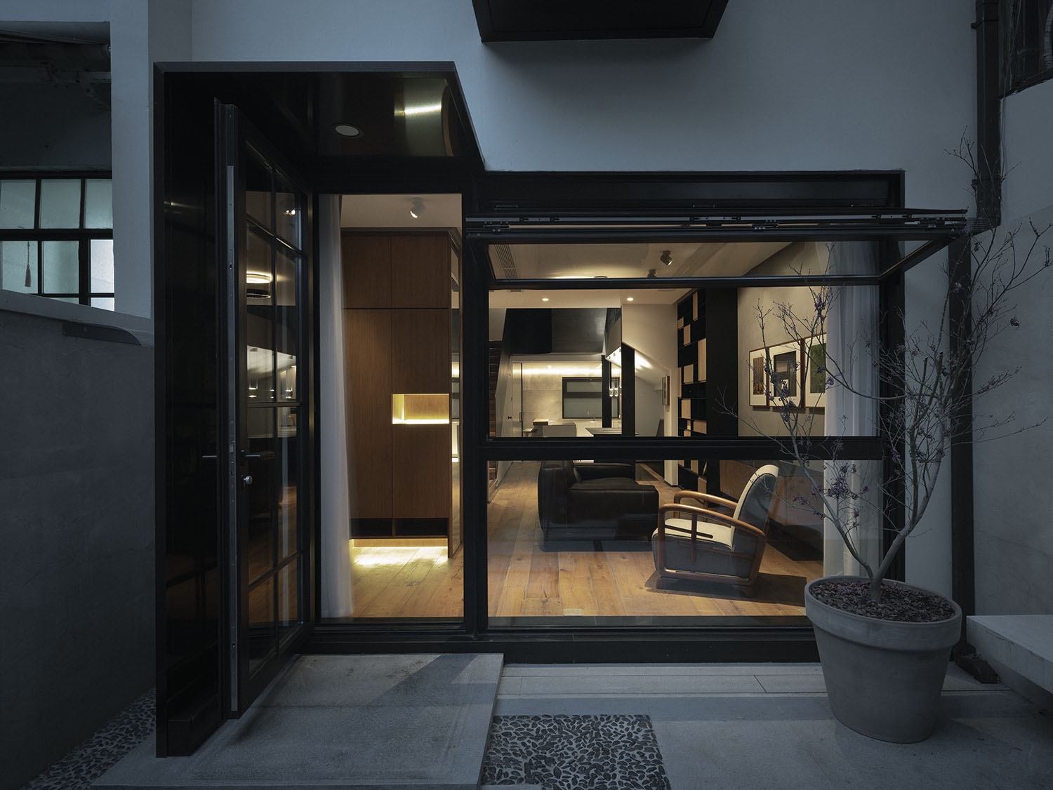 A Century-Old Shanghai Residence Transformed into an Architectural Marvel