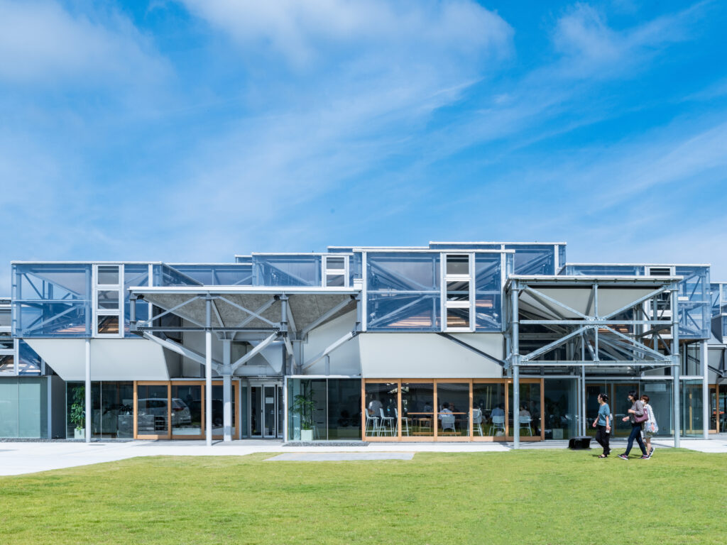 Photo credit: Tomoki Hahakura