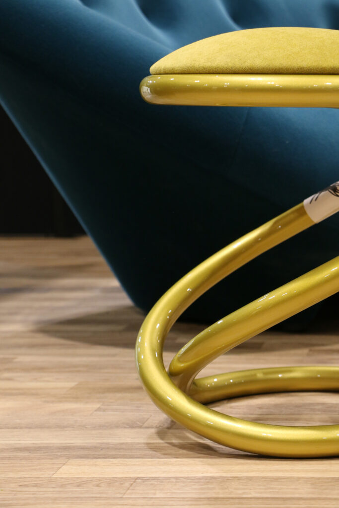 Cobra Stool Bending the Rules of Seating Elegance
