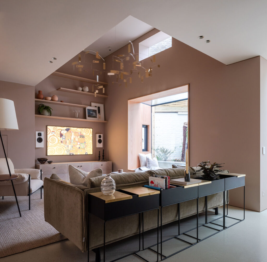 Tile House by Palladian. Photography: Tarry & Perry Photography