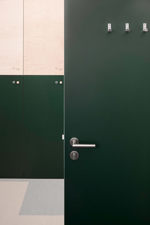 Green Marmot, Locker, ©Jürgen Beck