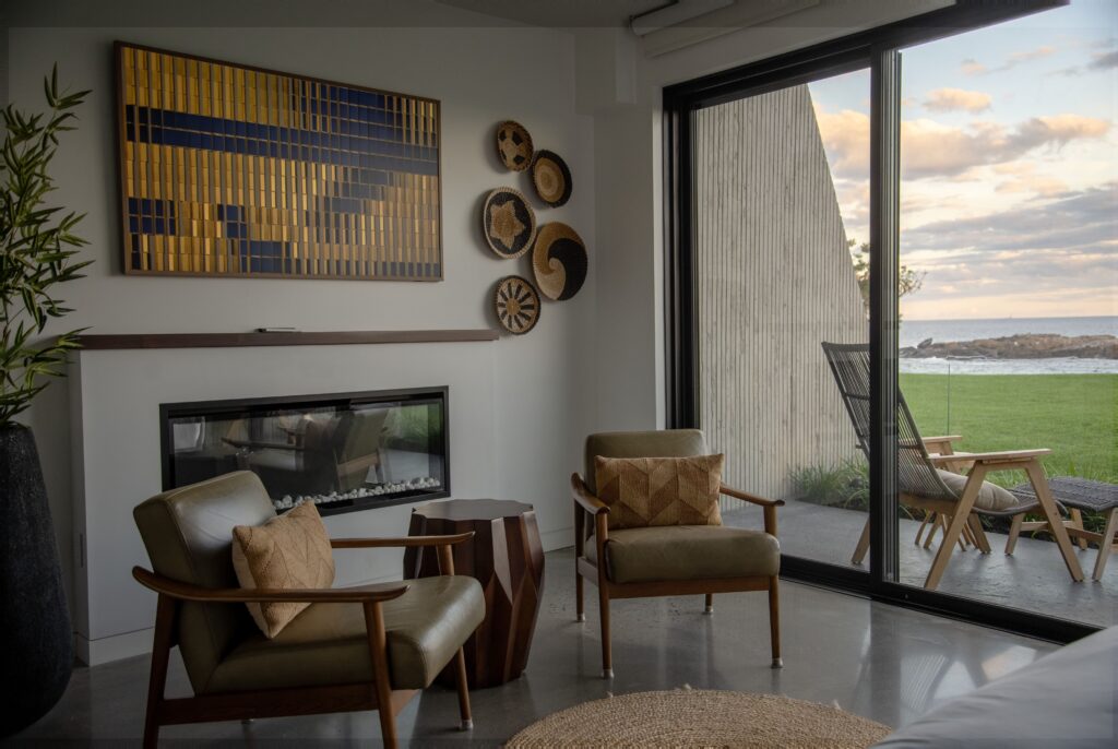 Design Magic Meets Nature's Embrace at The Viewpoint's Immersive Shoreside Rooms