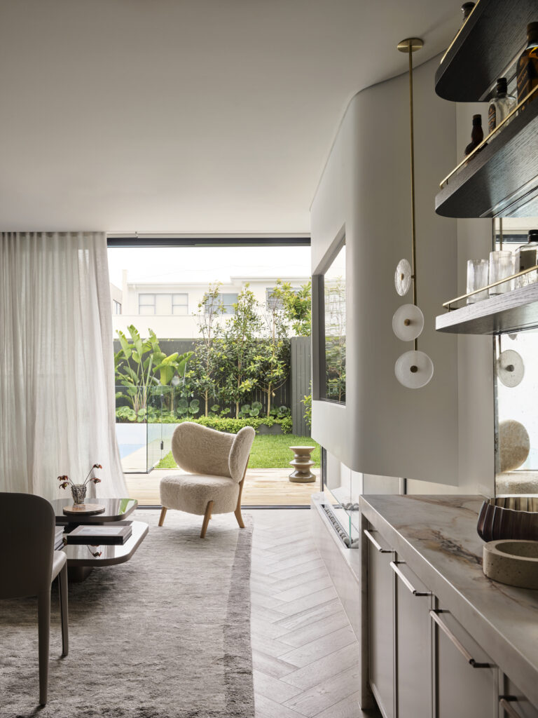 The Quiet Beauty of Sydney's Family Dwelling