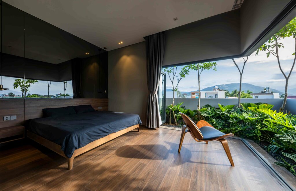 Photo credit: Hiroyuki Oki