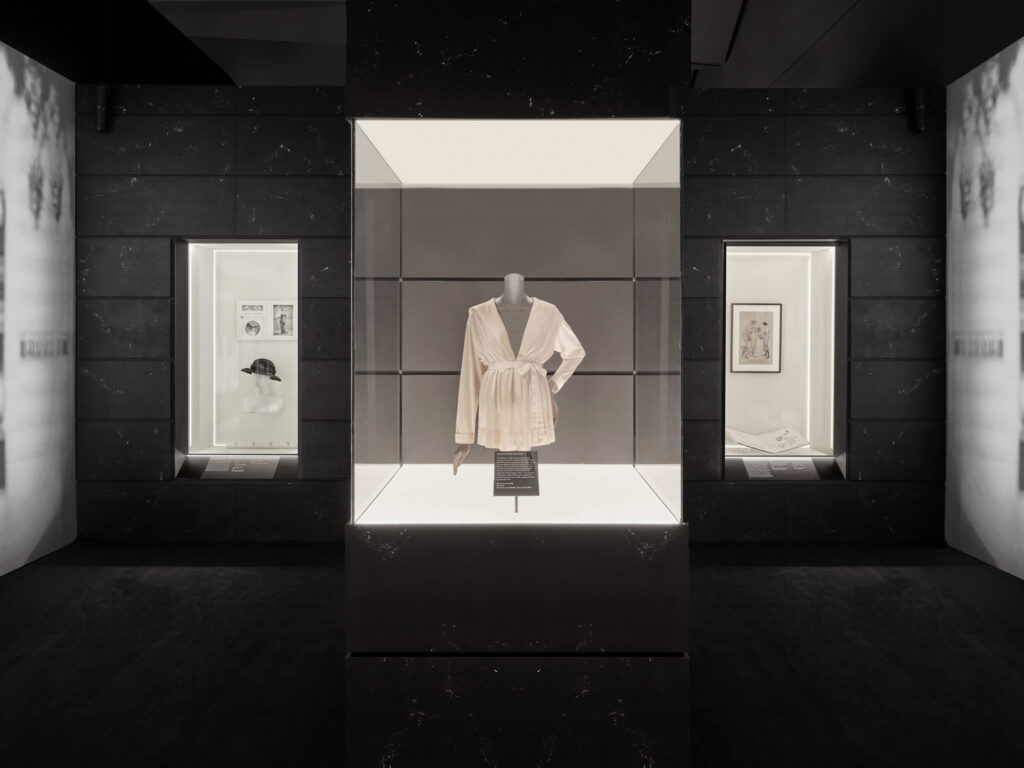 Highlighting an iconic early piece