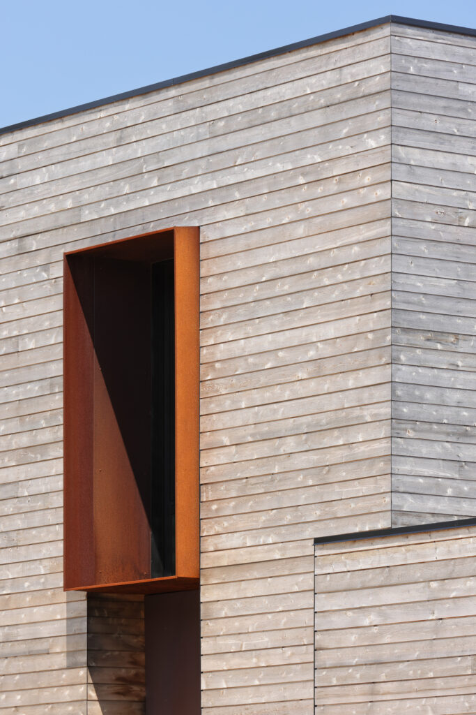 Photo credit: Ema Peter