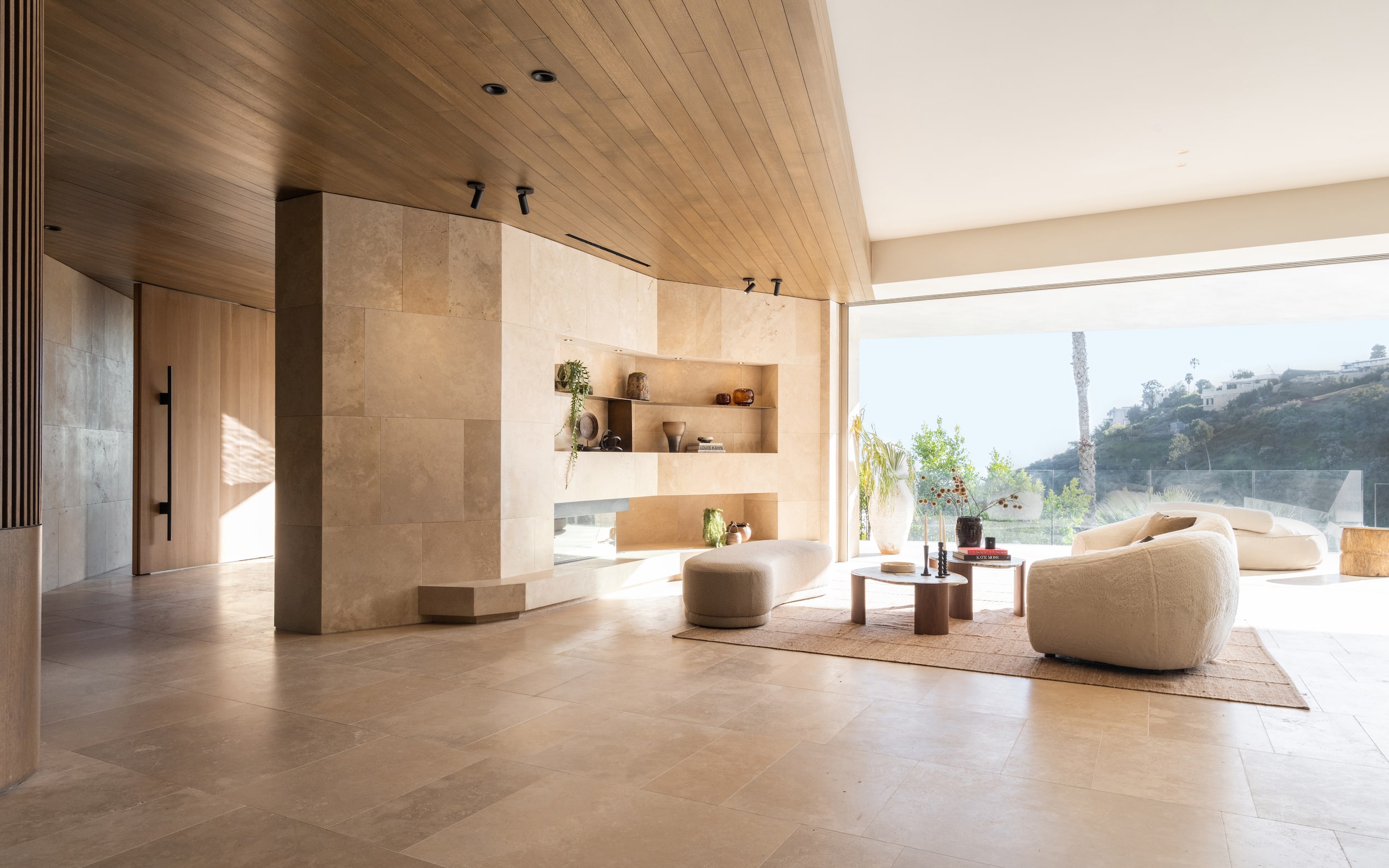 1055 Stradella, Where California Dreamscape Meets Exquisite Design