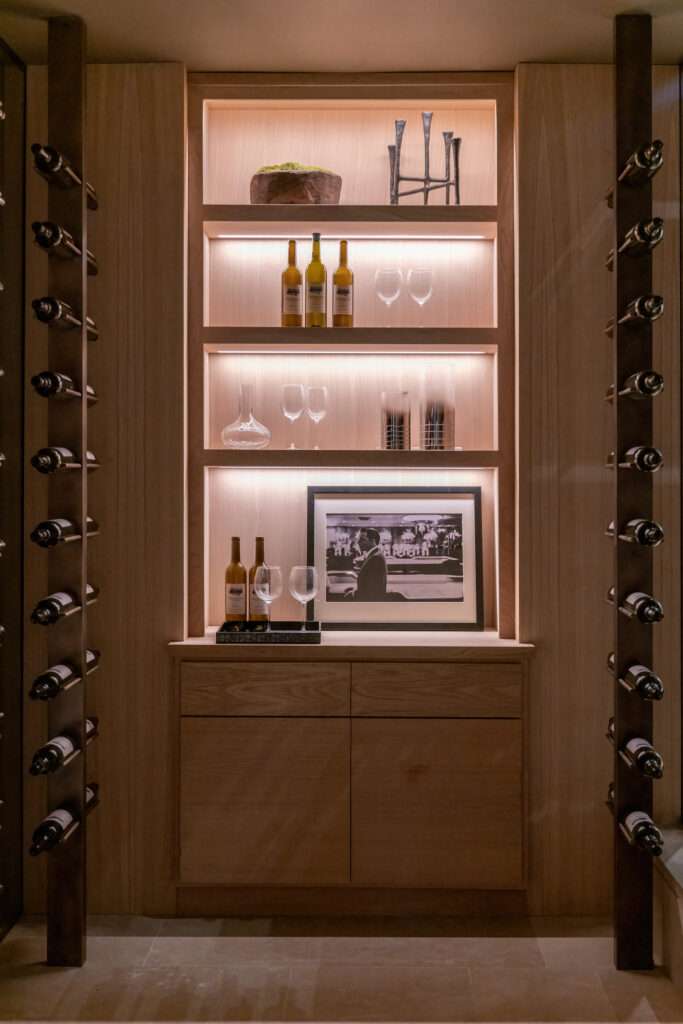 1055 Stradella, Where California Dreamscape Meets Exquisite Design