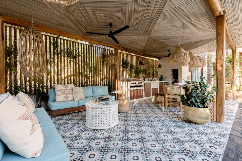 Eclectic Charm of Casa Outlaw's Bioclimatic Oasis
