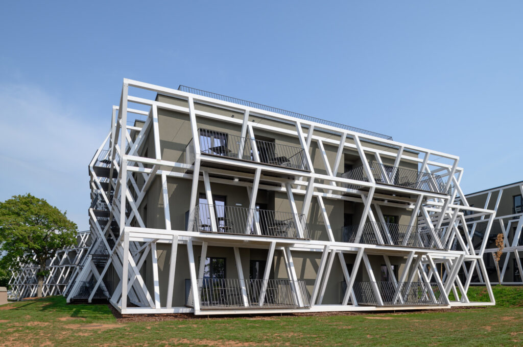 Photo credit: Miran Kambič