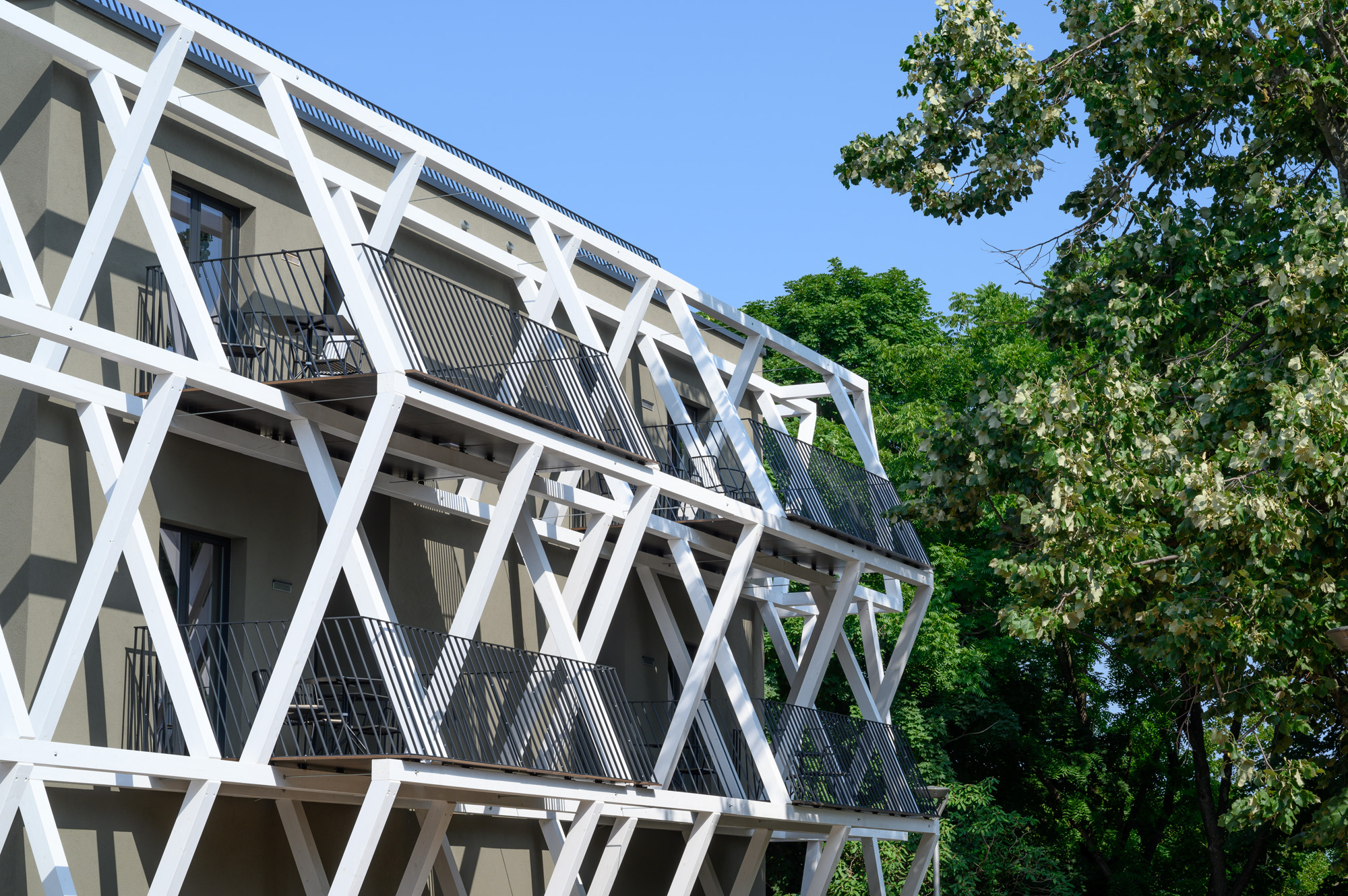 Photo credit: Miran Kambič