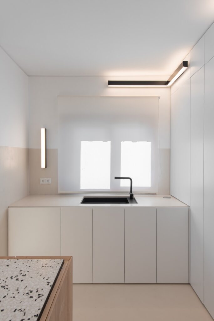 Materiality of the kitchen area_ Photo by Athina Souli