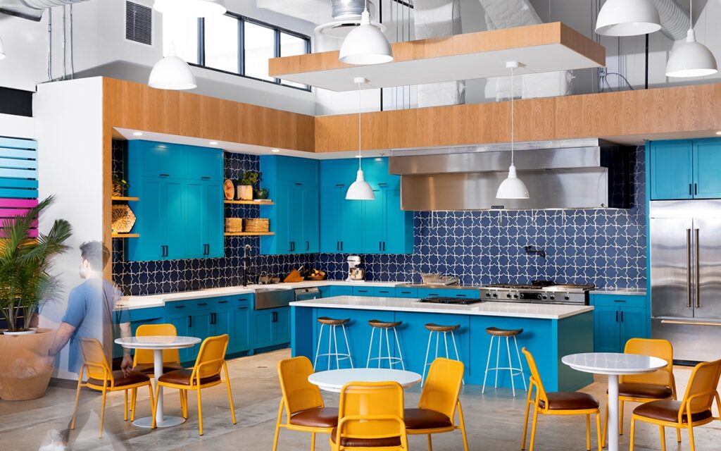 Colourful Mexican-American Oasis for Co-workers