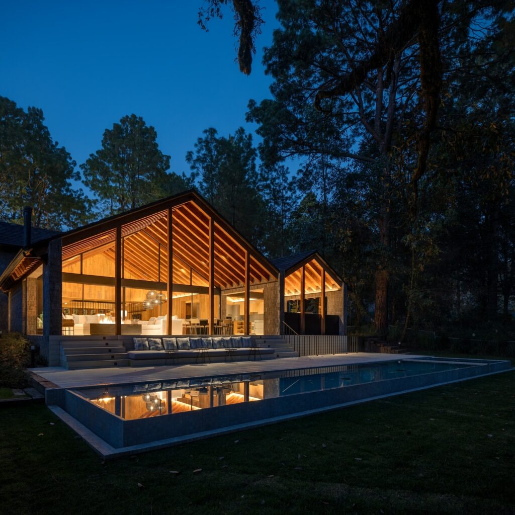 Casa Cuatro Soles Wins with Eco-Conscious Design