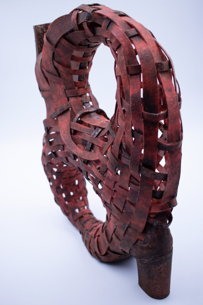 Design Meets Emotion in Sculptural Works