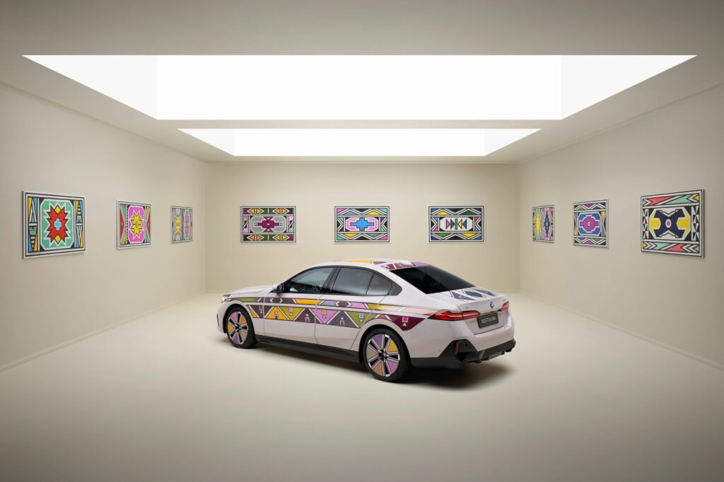 The BMW i5 Flow NOSTOKANA Unveils the Future of Automotive Chameleon Paint