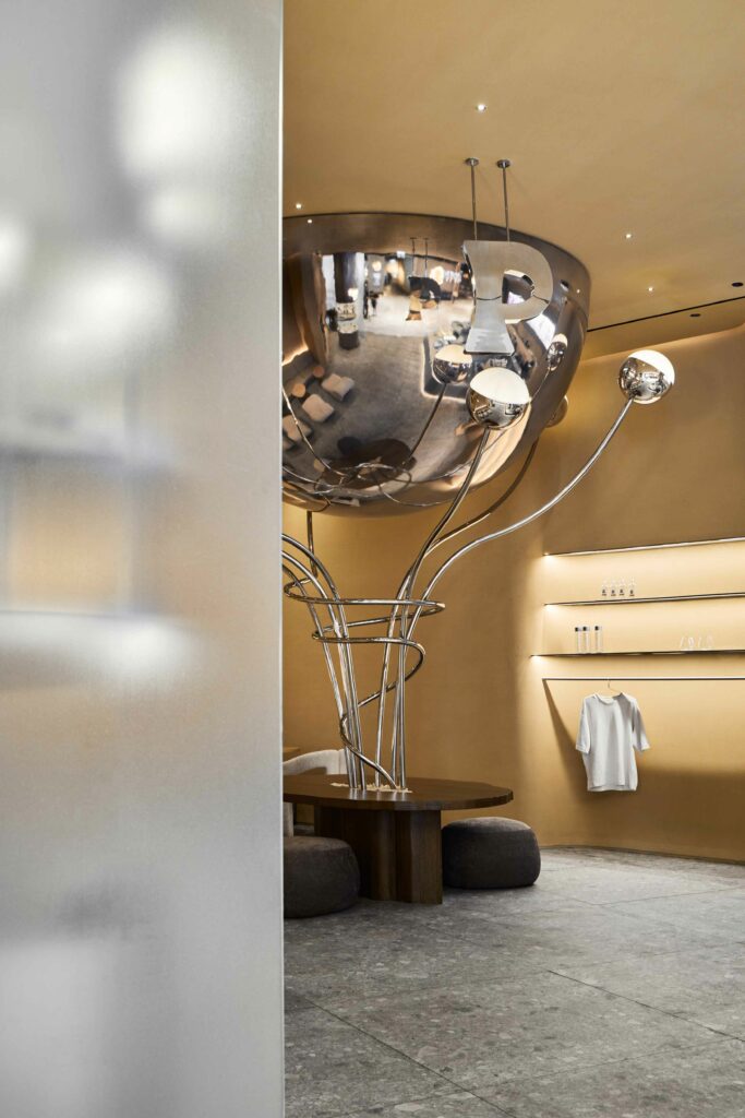 Photo credit: Dmitriy Suvorov