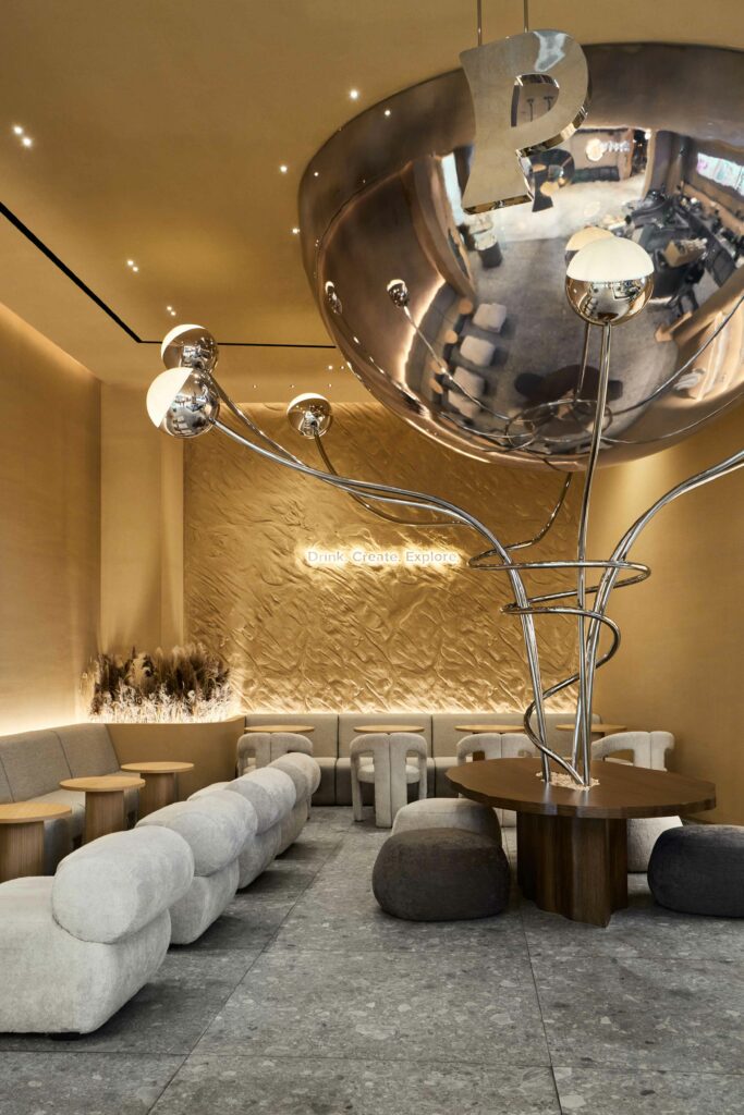 Photo credit: Dmitriy Suvorov