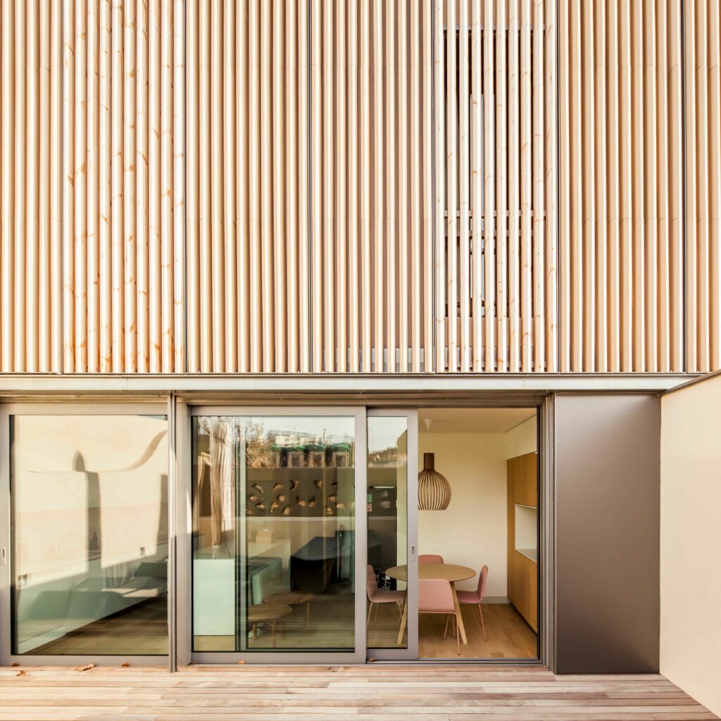 Photo credit: Eugeni Bach