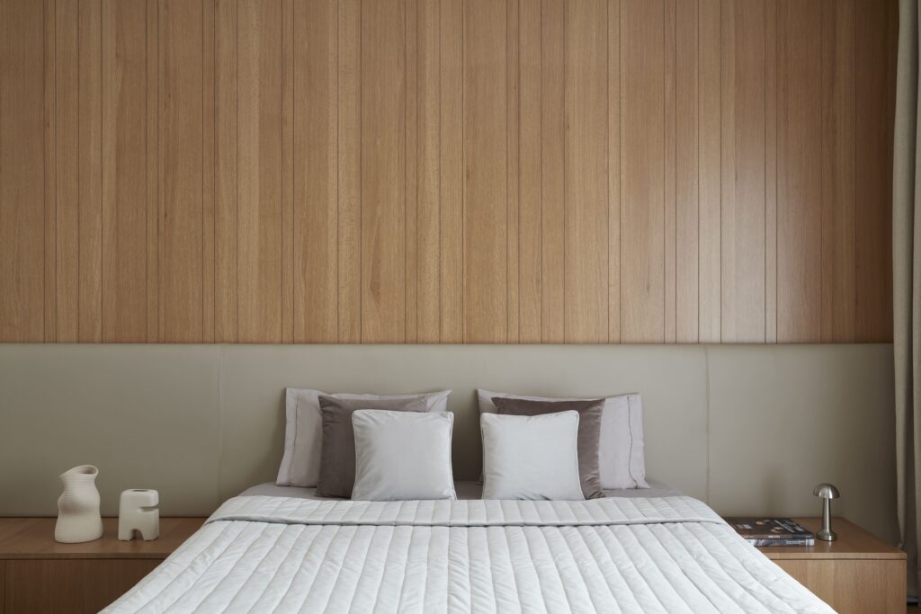 House of Bengal, a modern Bangalore apartment designed by Studio Bomb.