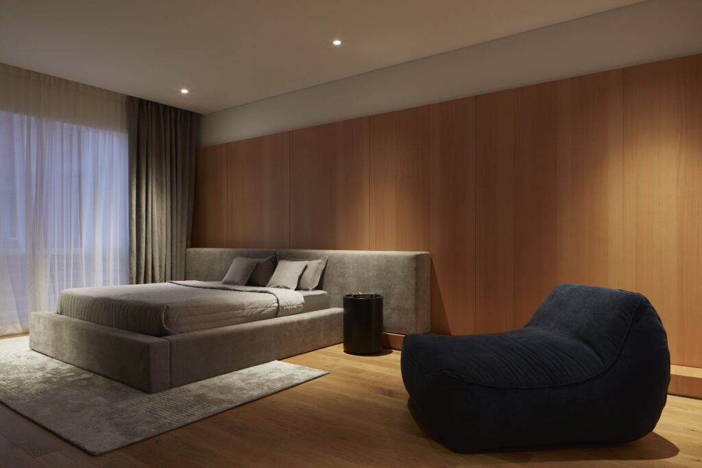 House of Bengal, a modern Bangalore apartment designed by Studio Bomb.