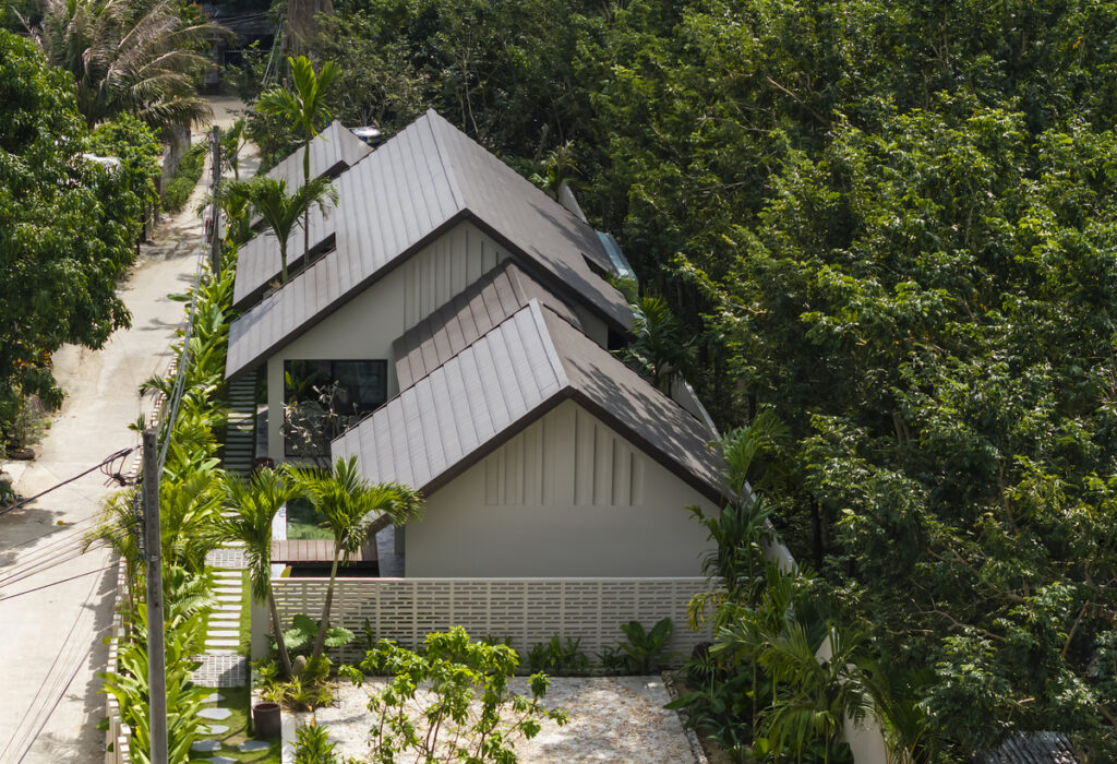 H.A. Garden House is a Harmonious Blend Of Nature And Architecture in Vietnam