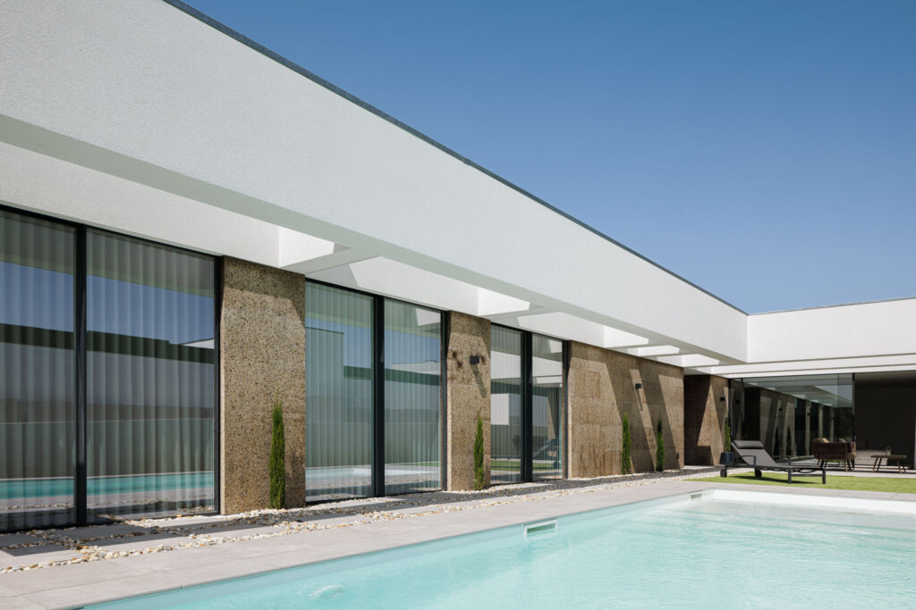 Photo credit: Ivo Tavares Studio