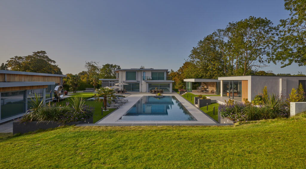 Photo credit: Ray Main