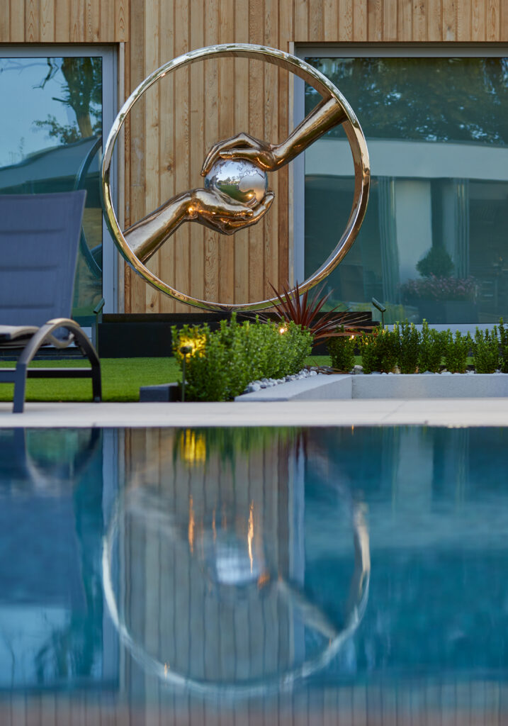 Photo credit: Ray Main