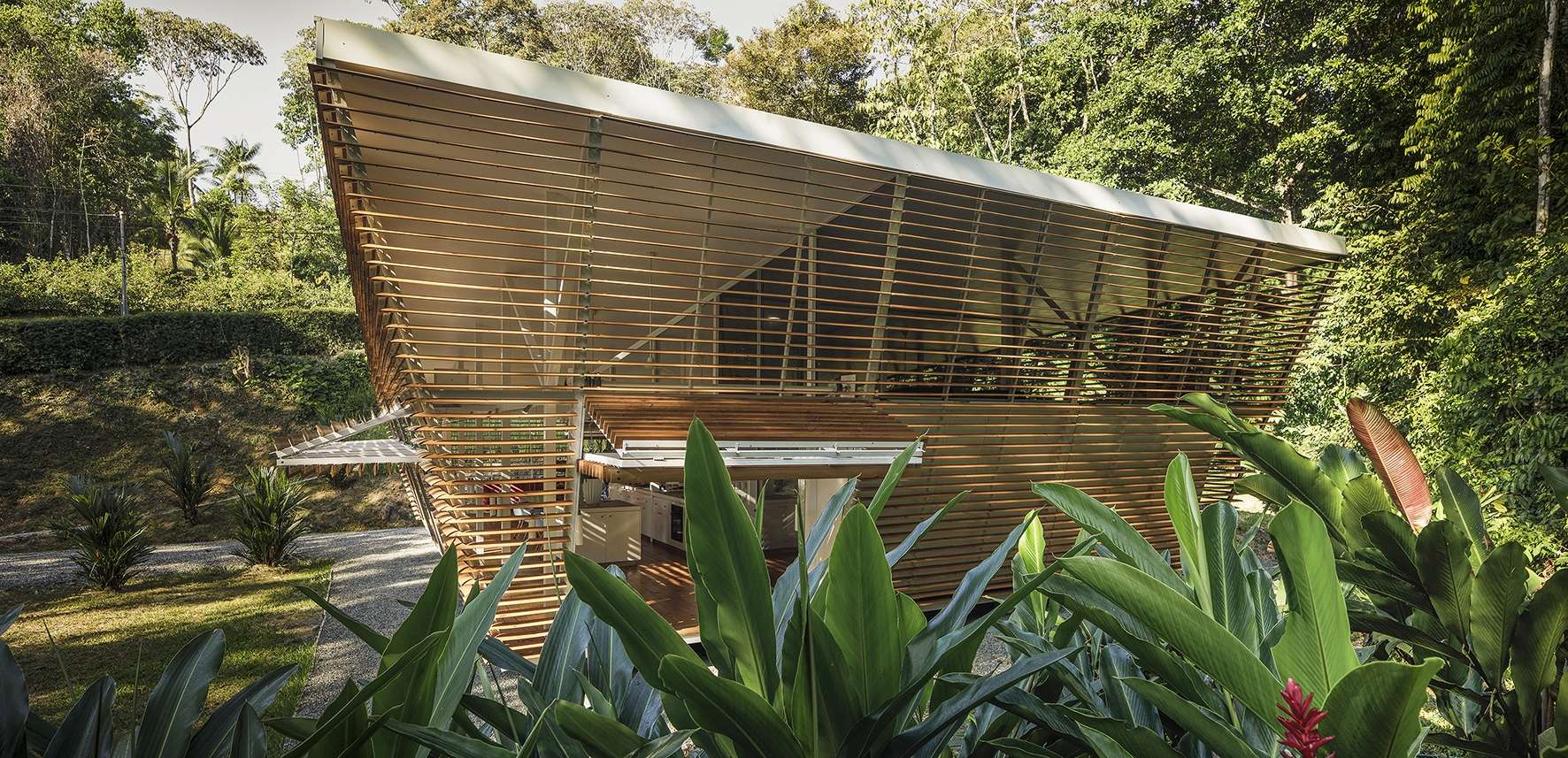 Behind the Design: Architect Oliver Schütte on the No Footprint House (NFH)