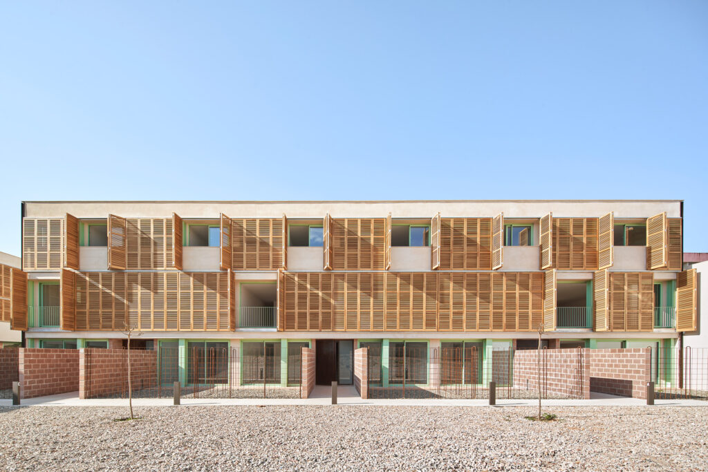 54 SOCIAL HOUSING IN INCA , MALLORCA , BALEARIC ISLANDS